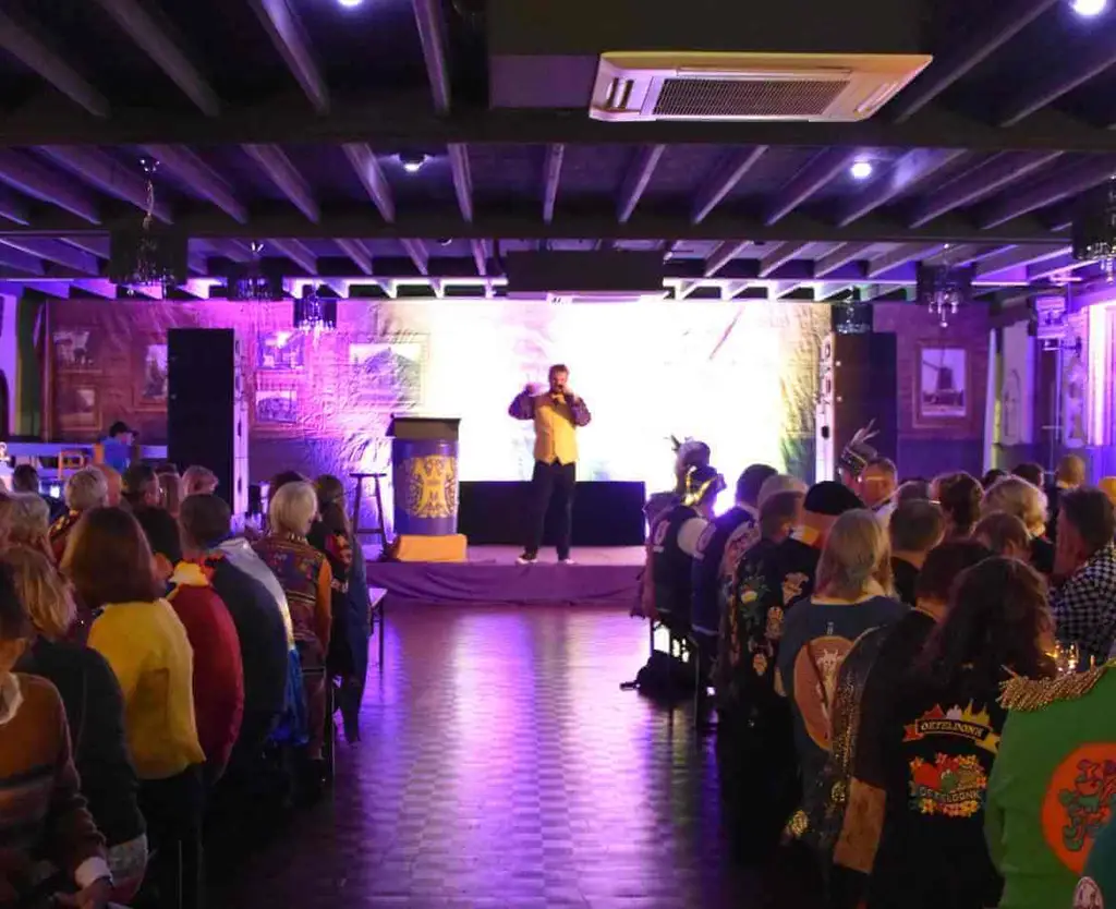 Stamzitting 2022 Bram presentator